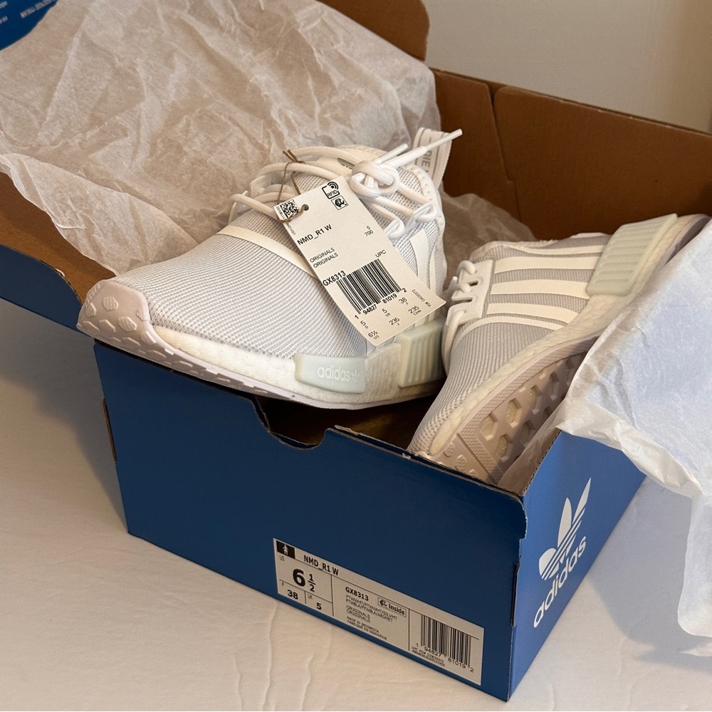 New Adidas NMD R1 Shoes Sneakers White Womens 6.5